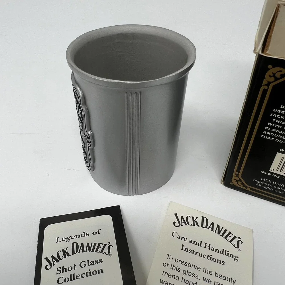 Jack Daniels 2002 Legends‎ of JD Old No. 7 Black Label Pewter Shot Glass Box New